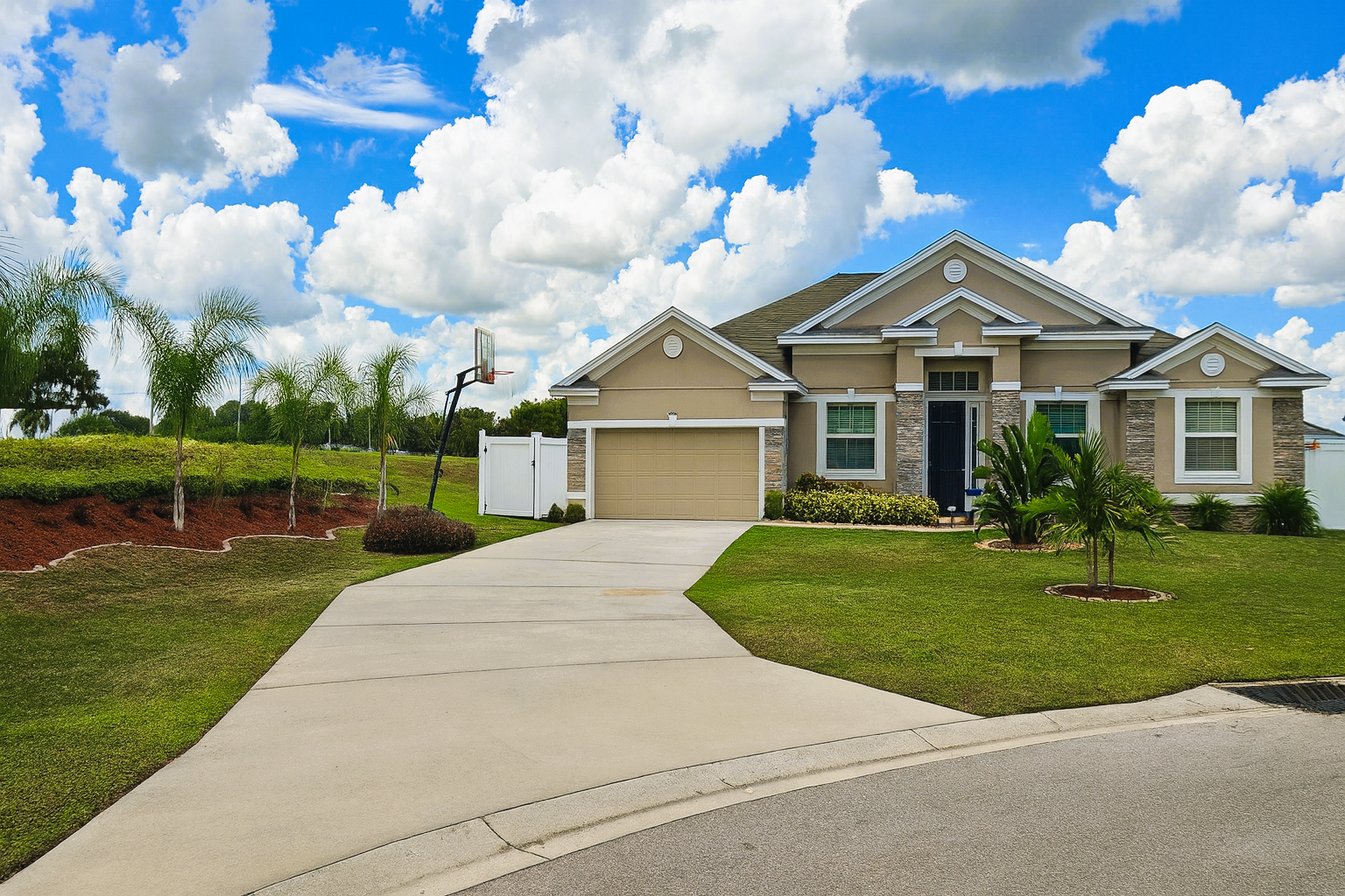501 Central Ridge Lane